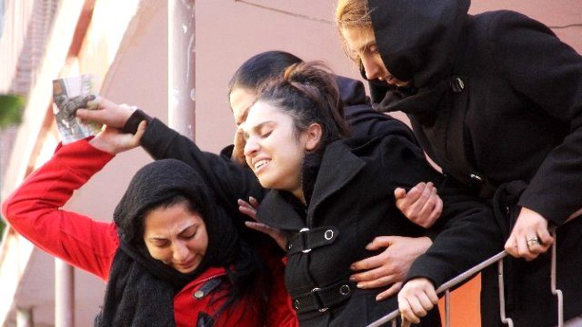 Şehidin Nişanlısının Ağıdı Herkesi Ağlattı