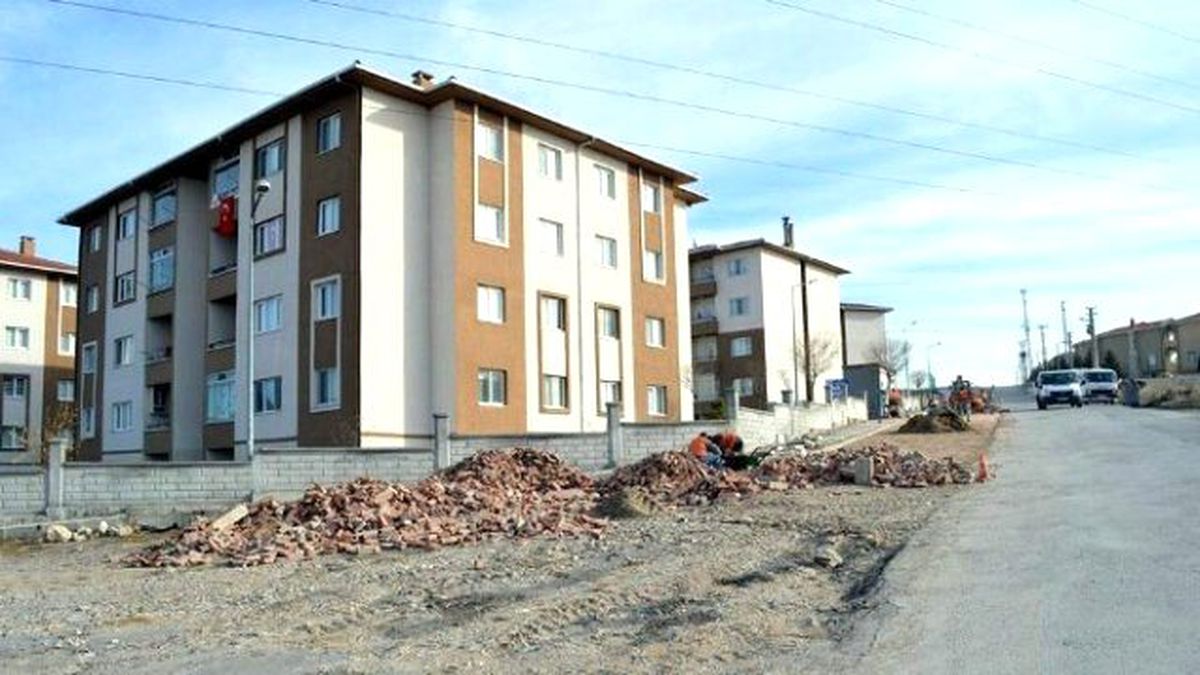 TOKİ 4. Etapta Kaldırım Çalışması