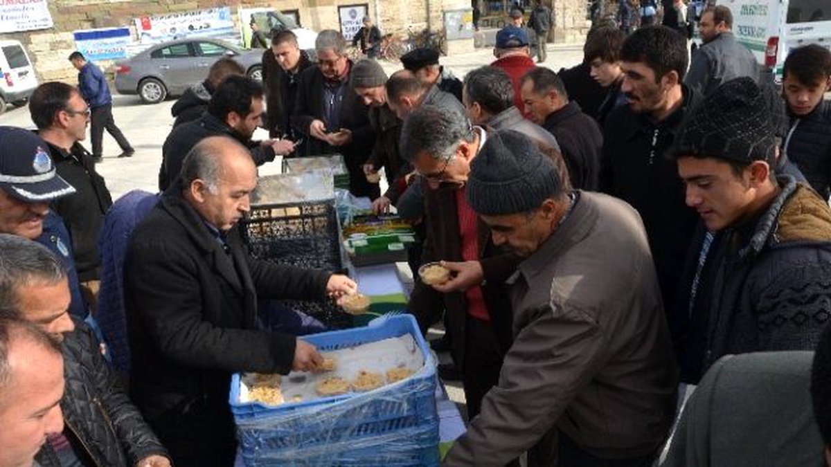 Yağmur ve Kar Duası Sonrası Belediyeden Helva İkramı