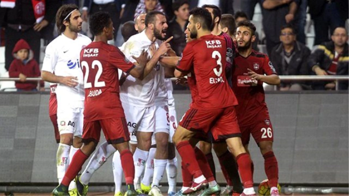 Antalyaspor\'la Gaziantepspor 0-0 Berabere Kaldı