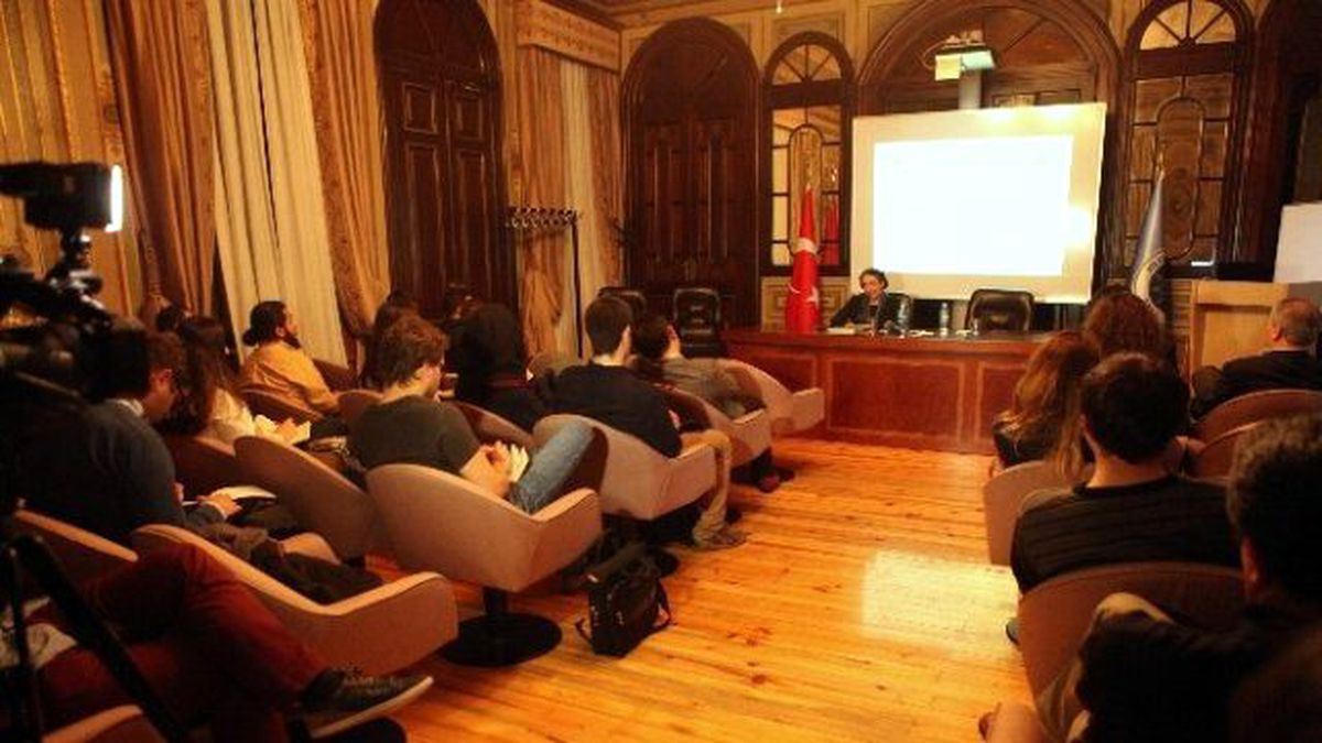 Doç. Dr. Vişne Korkmaz: "Rusya Krizi, Beklenen Bir Krizdi"