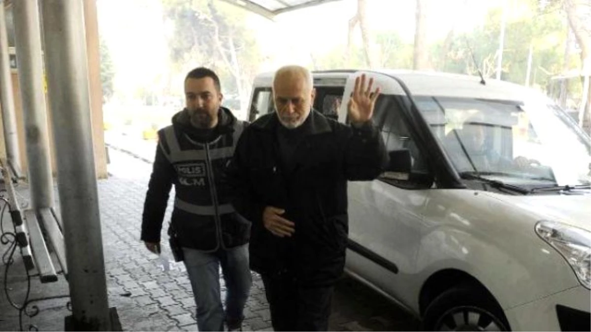 Eski Rektör Sedat Laçiner Gözaltında (2)