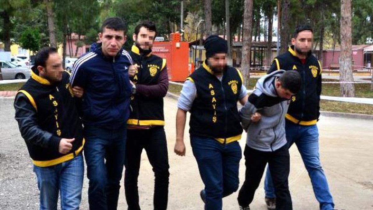 İnşaat Deposu Hırsızları Yakalandı