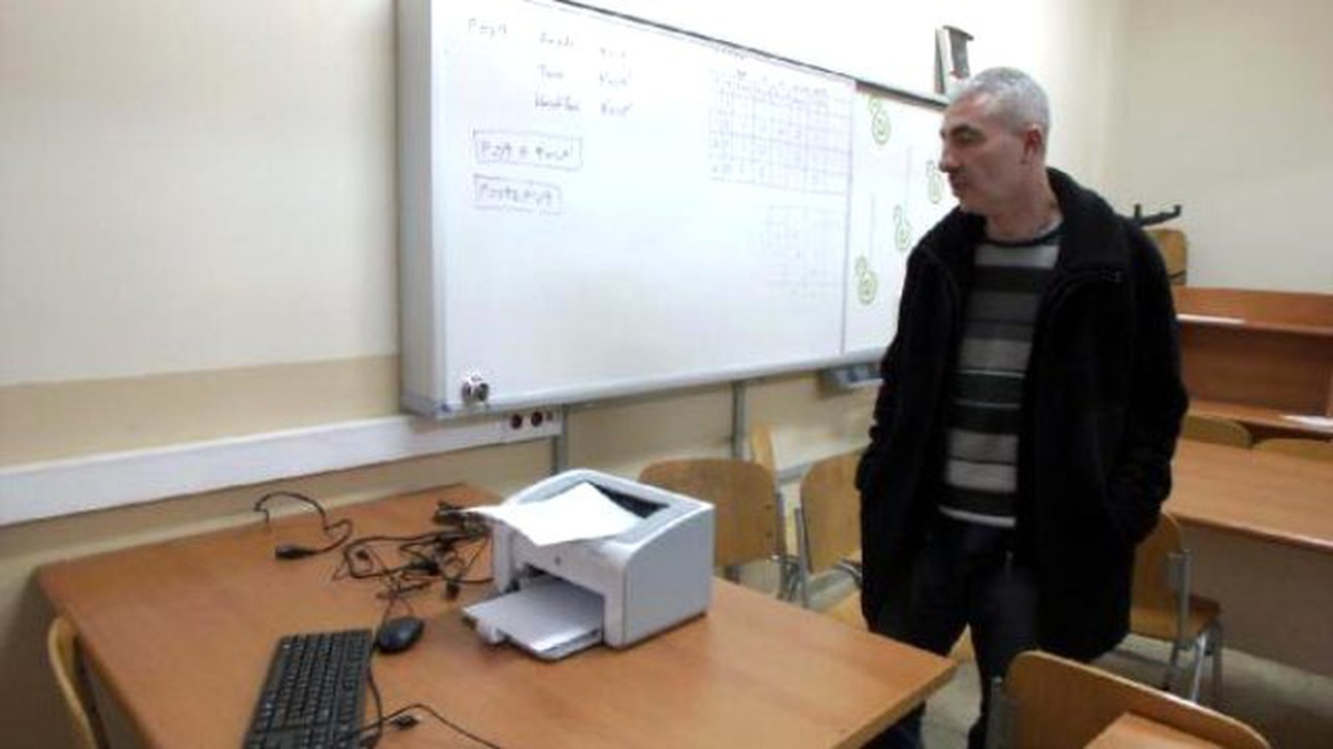 Liseden Bilgisayarları Çaldılar