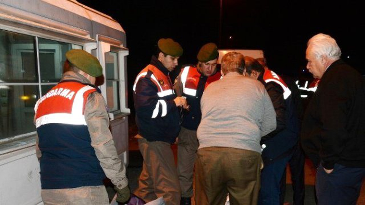 Otobüsün Bagajından Kaçak Sigara Çıktı