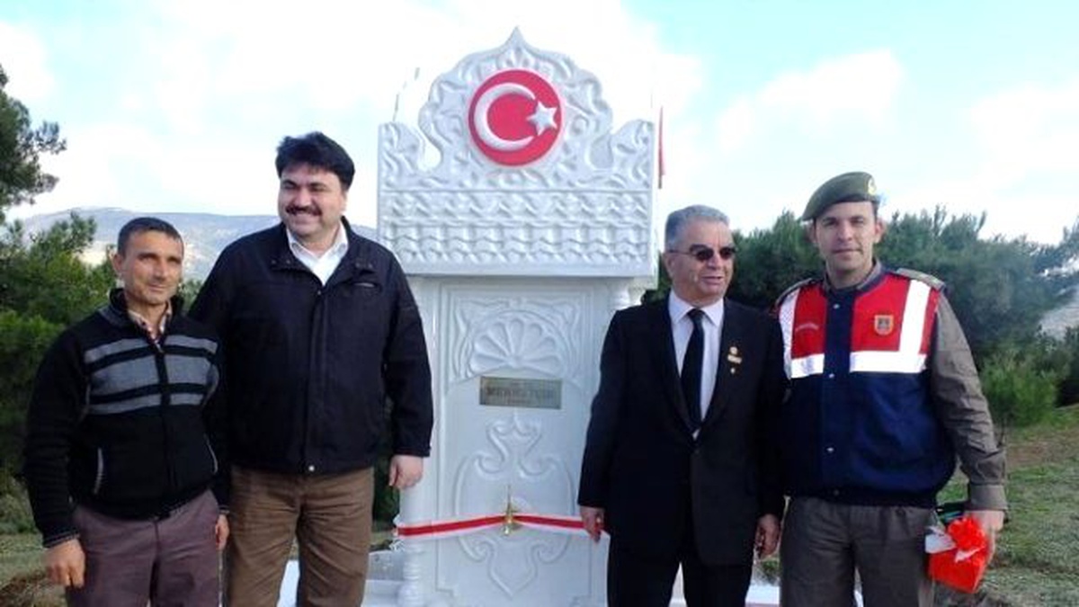 Şehit Babası, Kocaseyit Anıtına Çeşme Yaptırdı