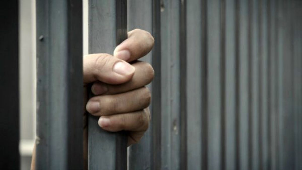 Cani Kız, Bankacı Annesini Oturduğu Villasında Boğarak Öldürdü