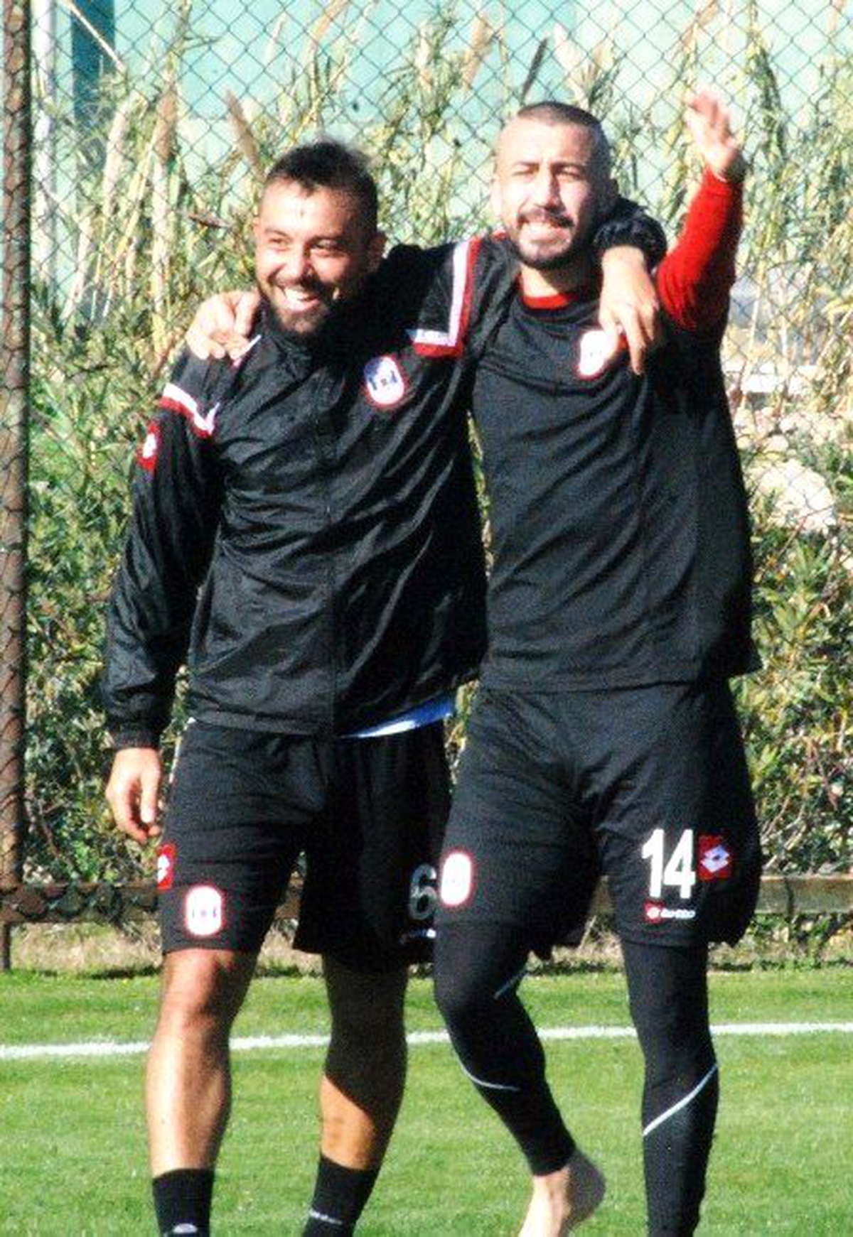 Dardanelspor\'da Yüzler Gülüyor