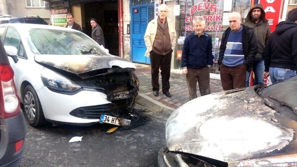 Bir Gecede 30 Araç Kundaklandı