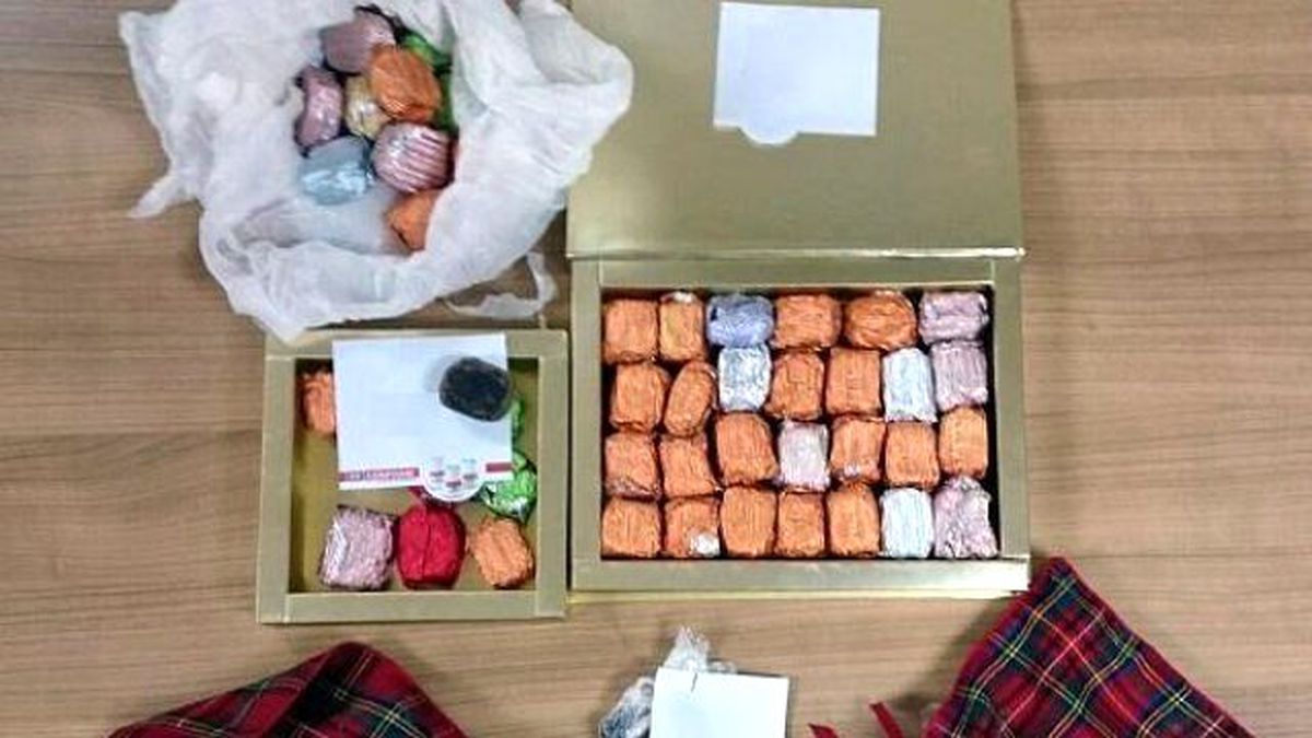 Çikolata Kutuları İçinde Afyon Sakızı Yakalandı