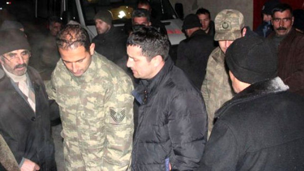 Cizre'de Şehit Olan 3 Askerin Ailelerine Acı Haber Verildi