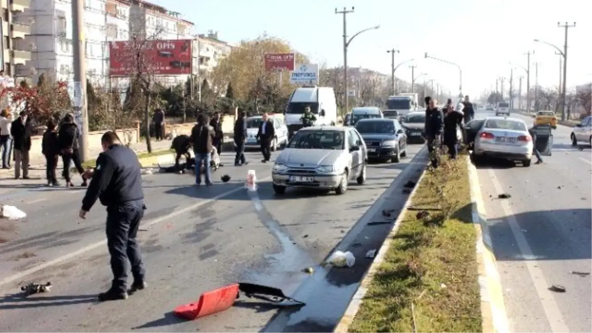 Edirne\'de Trafik Kazası: 1 Ölü