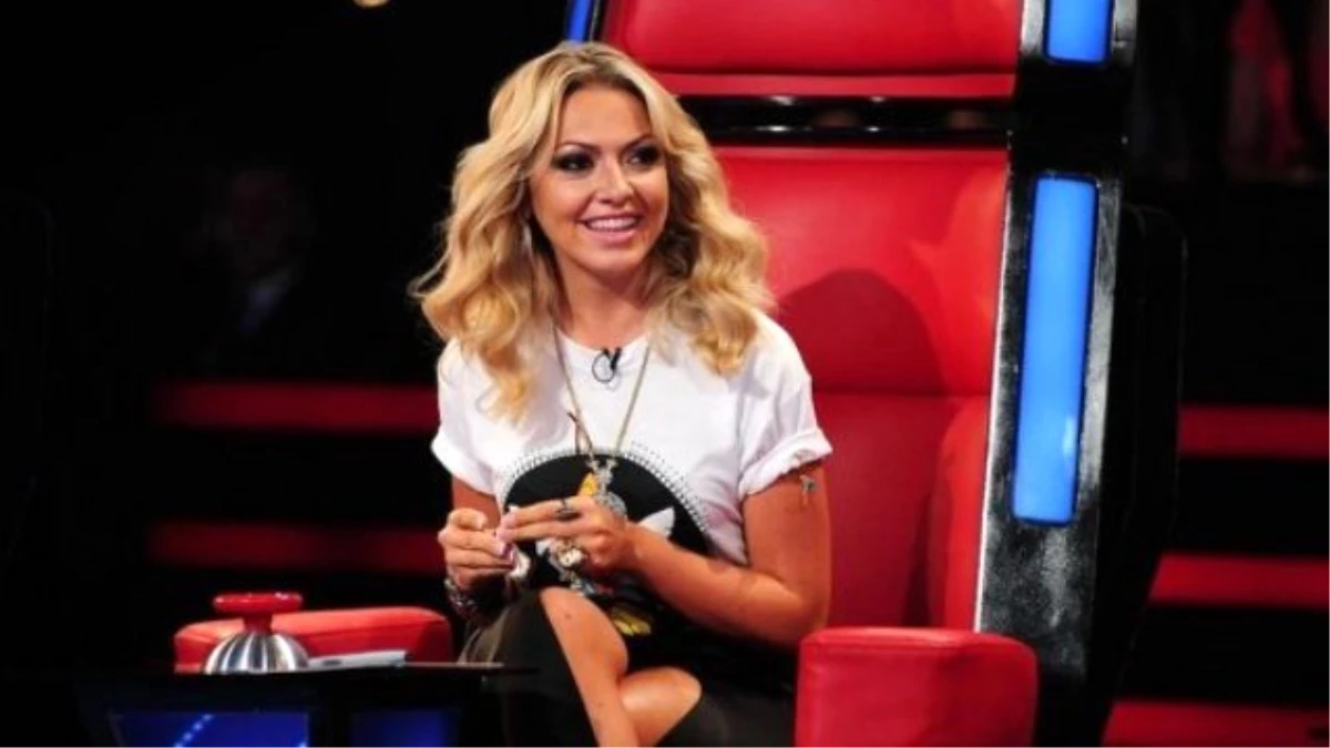 Hadise 10 Bin Euro\'ya Uçak Kiraladı