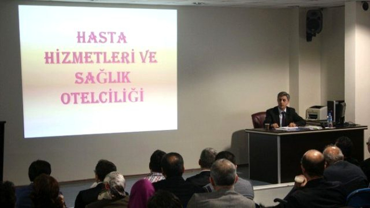 Hasta Hizmetleri ve Sağlık Otelciliği Yıl Sonu Değerlendirme Toplantısı Yapıldı