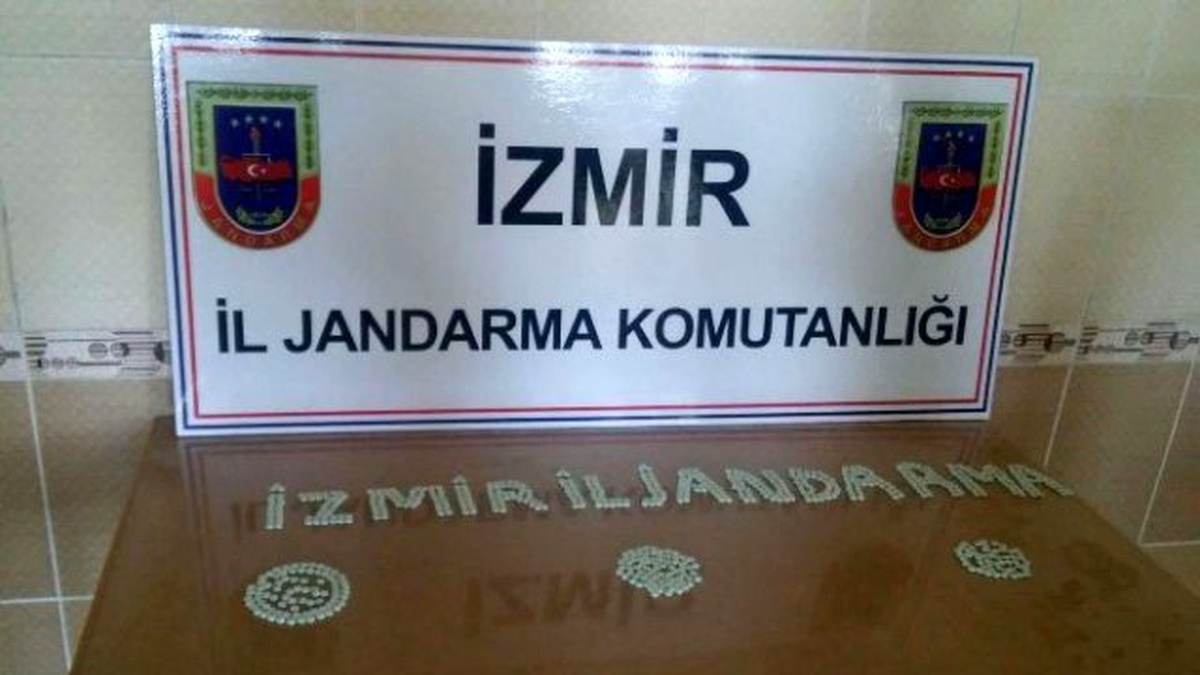 Jandarma Uyuşturucu Hapları Piyasaya Sürmeye Çalışan Şahsı Yakaladı