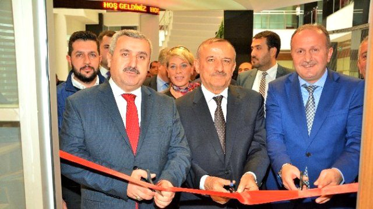 Körfez Belediyesi\'nde İşkur Noktası Açıldı