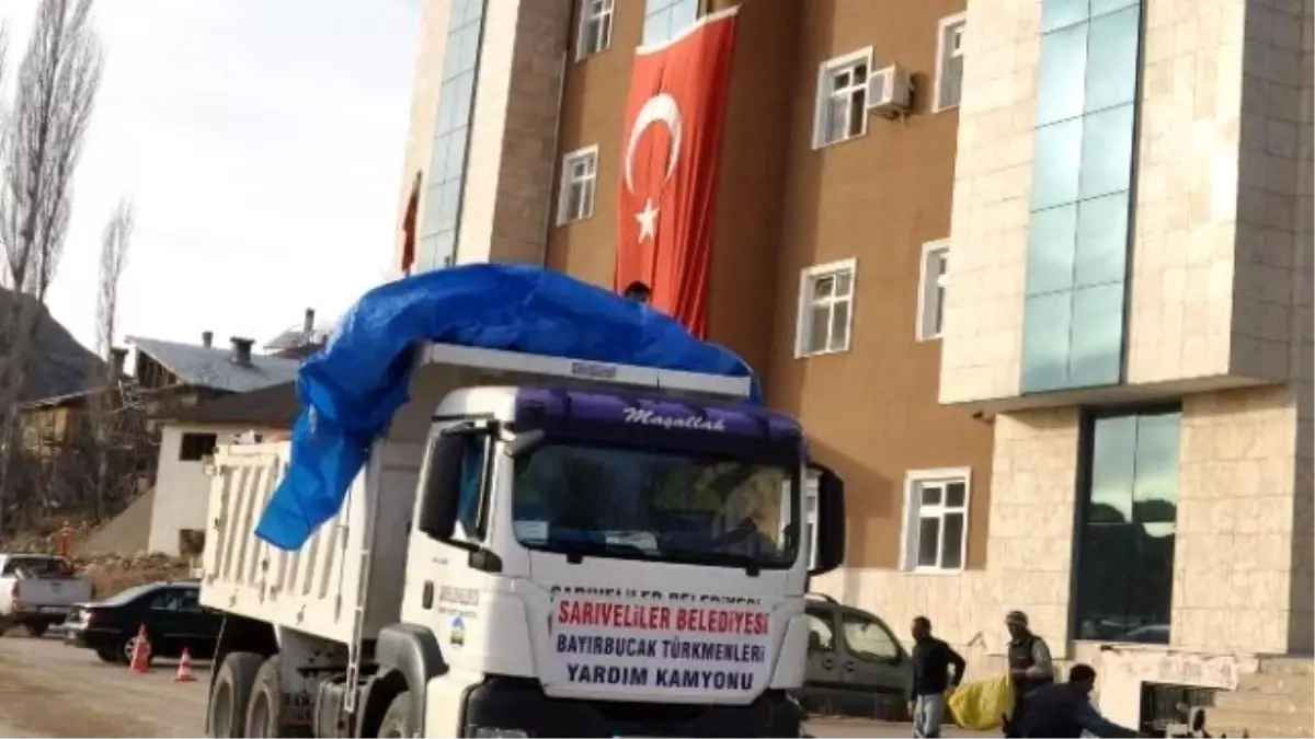 Sarıveliler\'den Bayır-bucak Türkmenlerine Yardım