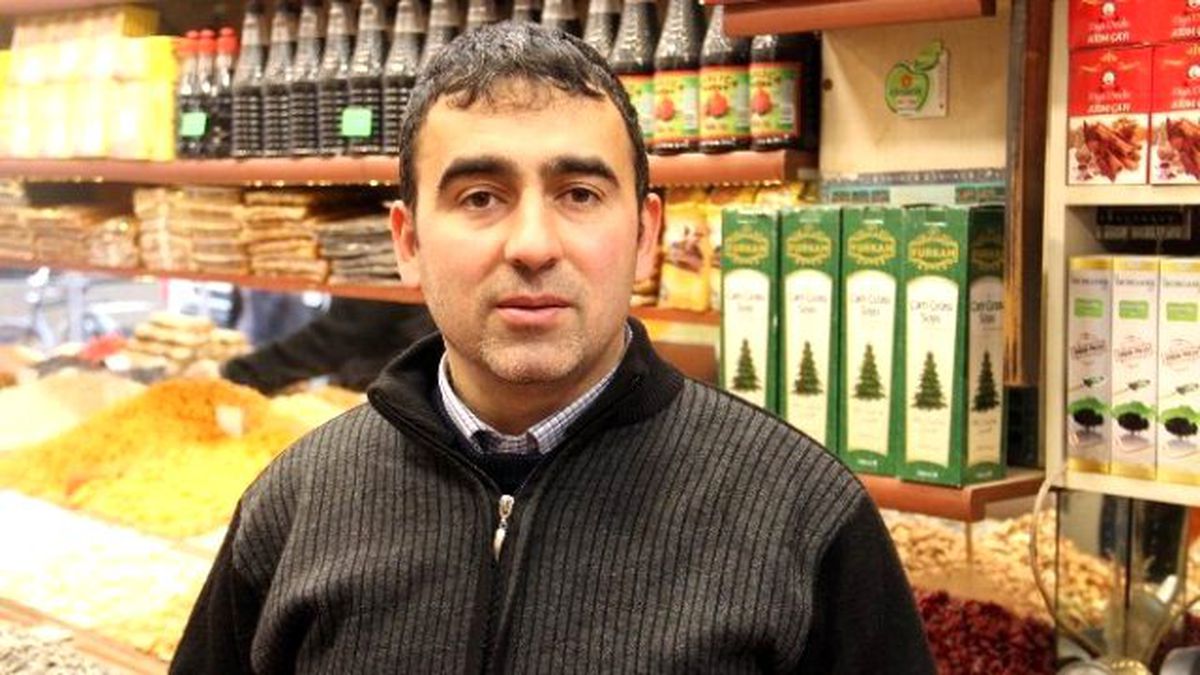 Yılbaşı Kuru Yemişçinin Yüzünü Güldürdü
