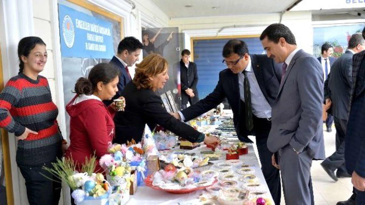 Zihinsel Engelli Gençlerin Ürettiği Sabunlar Sergide