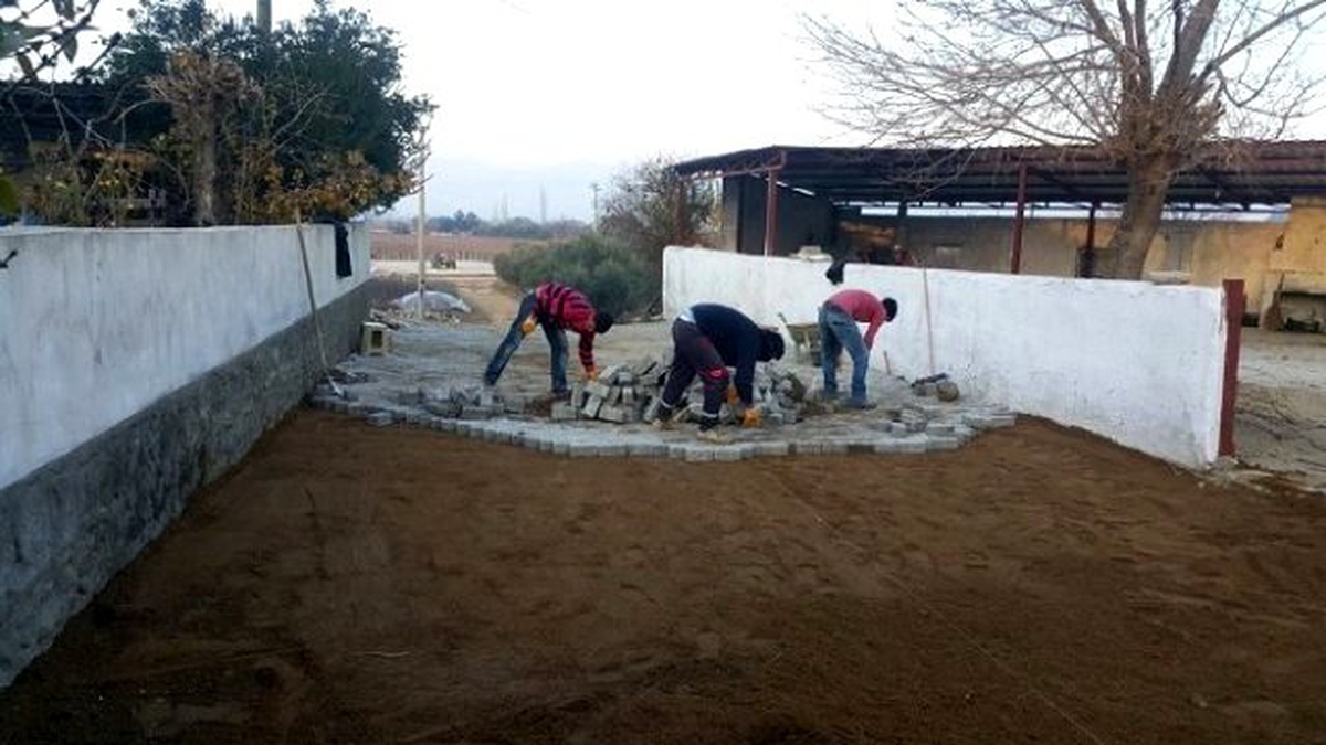 Alaşehir Belediyesi\'nden 87 Mahalleye Hizmet