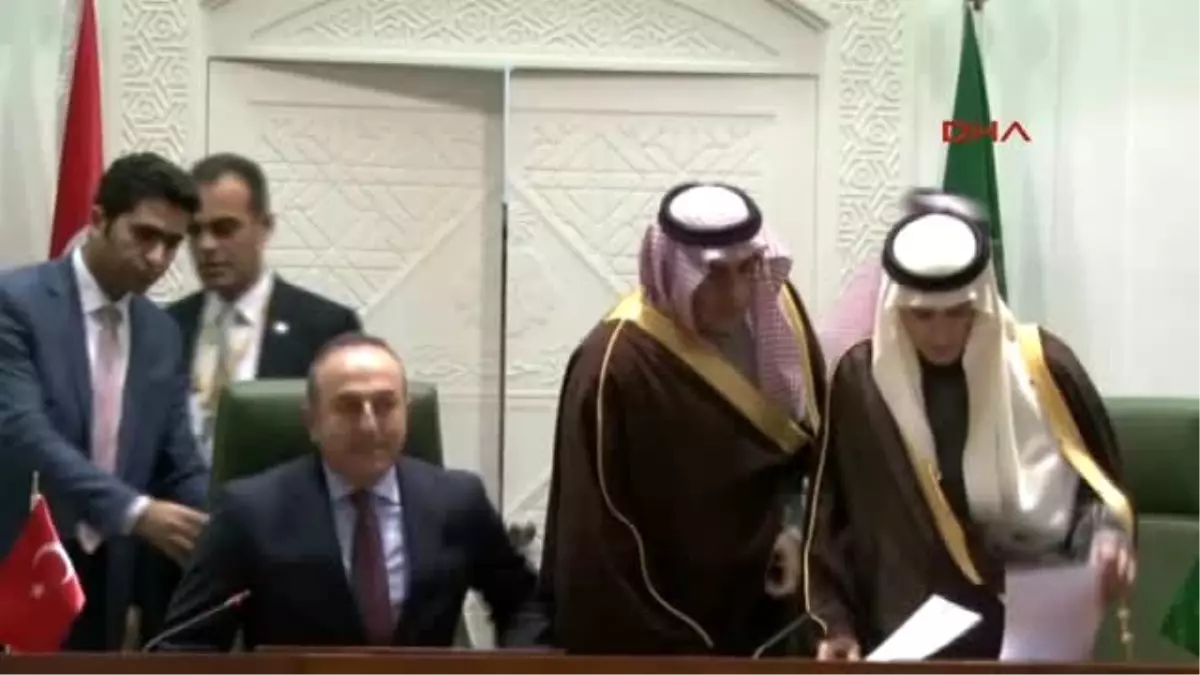 Çavuşoğlu Suudi Arabistan\'ın Teröre Karşı İslami Dayanışma Girişimini Türkiye Olarak Destekliyoruz...