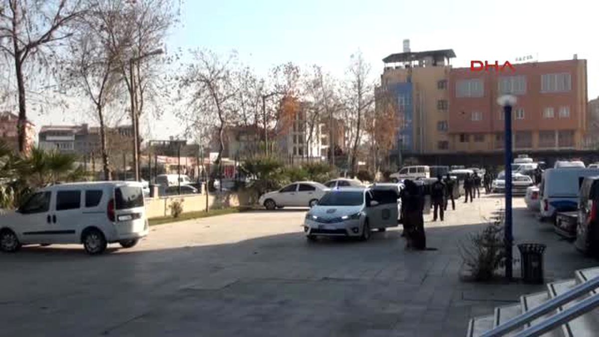 Denizli Üç İldeki Uyuşturucu Operasyonu Şüphellilerinden 8\'i Tutuklandı