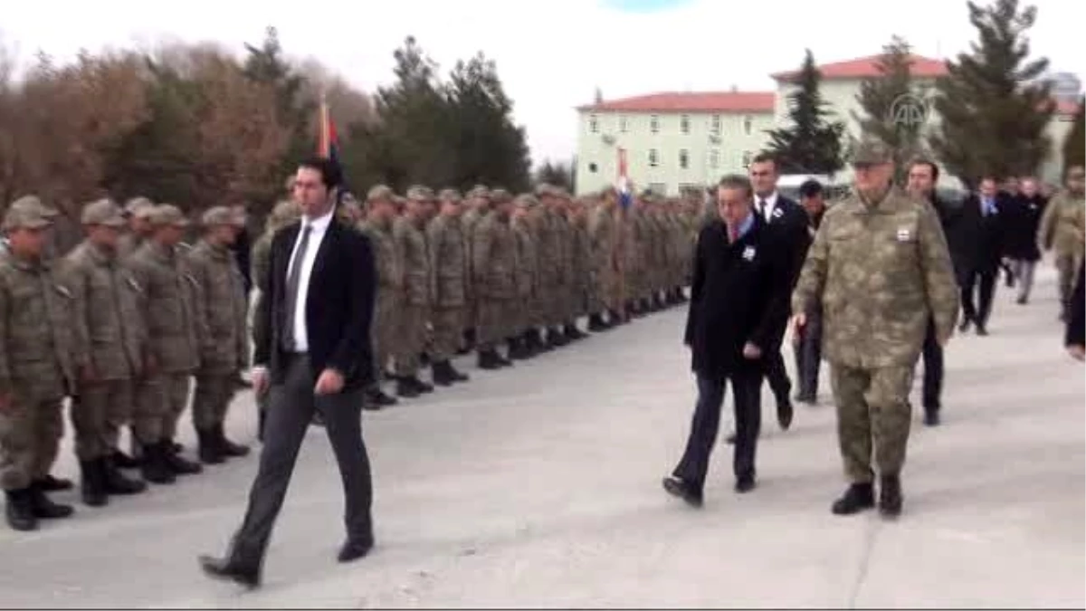 Jandarma Astsubay Üstçavuş Yıldız\'ın Cenazesi Memleketi Adana\'ya Gönderildi