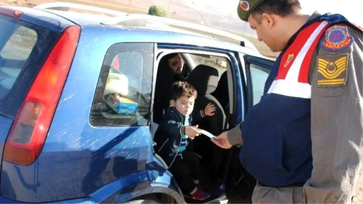 Jandarma, Trafik Denetimlerine Devam Ediyor