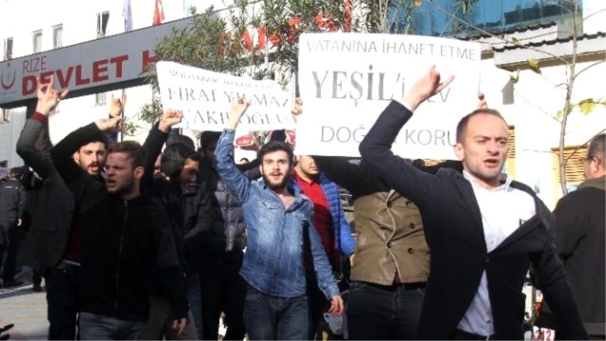 Rize\'de Kesk\'in Basın Açıklamasına Yumurtalı Protesto