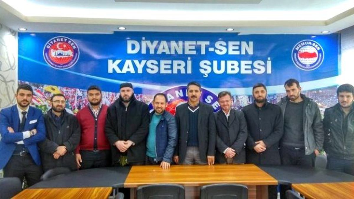 Vekil İmamlar Kadro İstiyor