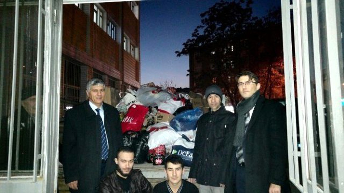 Yozgat Anadolu Lisesi Öğrencilerinden Bayırbucak Türkmenlerine Yardım