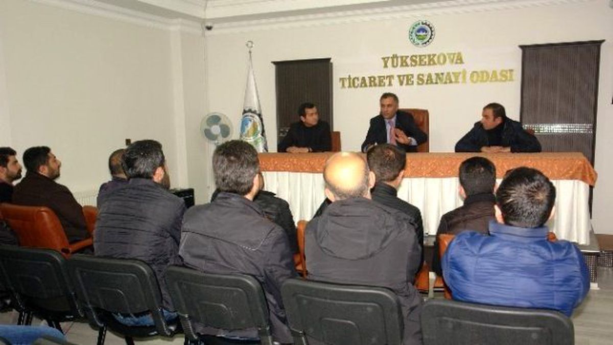 Yüksekova\'da Sınır Kapısı Toplantısı