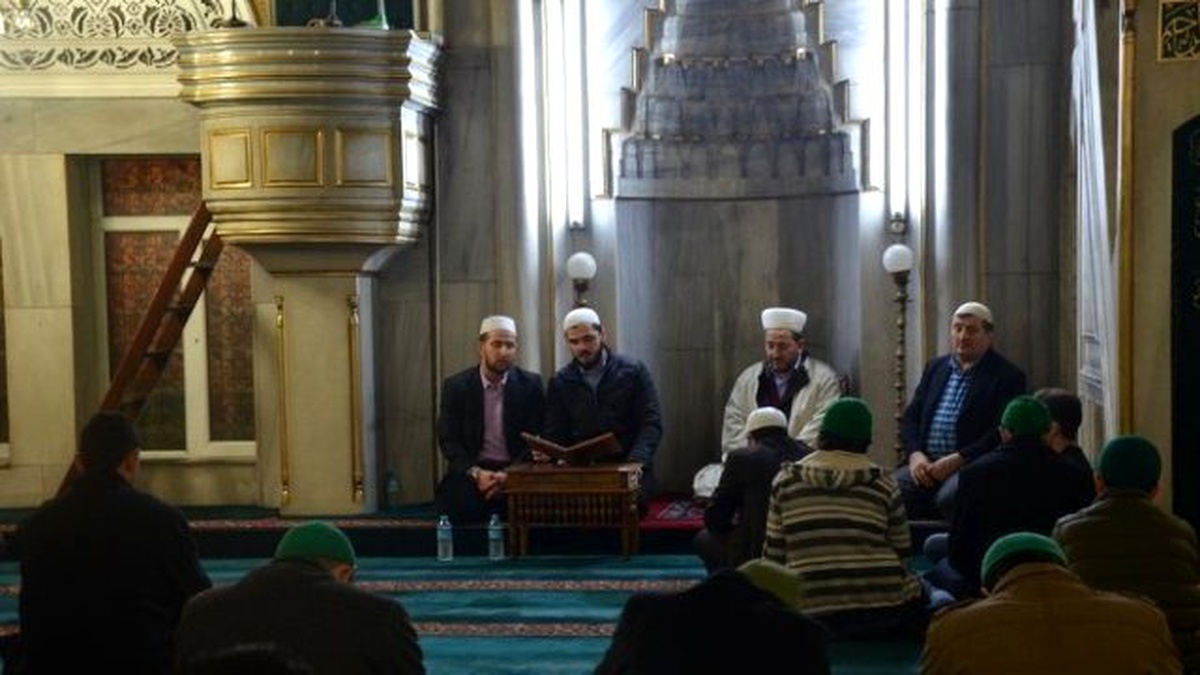 Zonguldak Gençlik Merkezi Şehitler İçin Mevlit Okuttu