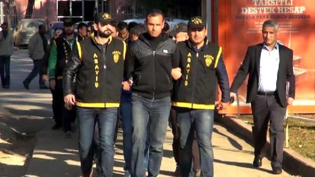 9 Kişiden 255 Bin Lira Dolandıran Şüpheliler Adliyeye Sevk Edildi