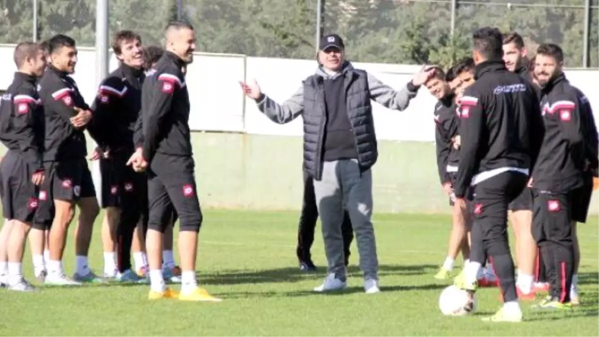 Adanaspor\'da İpekoğlu: "Ara Transferde Takviye Yapacağız"