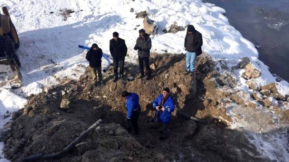 Çaldıran\'da Donan Şebeke Hatları Yenilendi