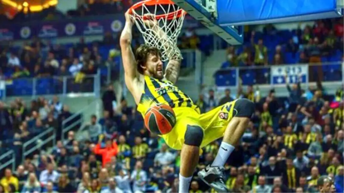 Fenerbahçe, Panathinaikos\'u 82-75 Yendi