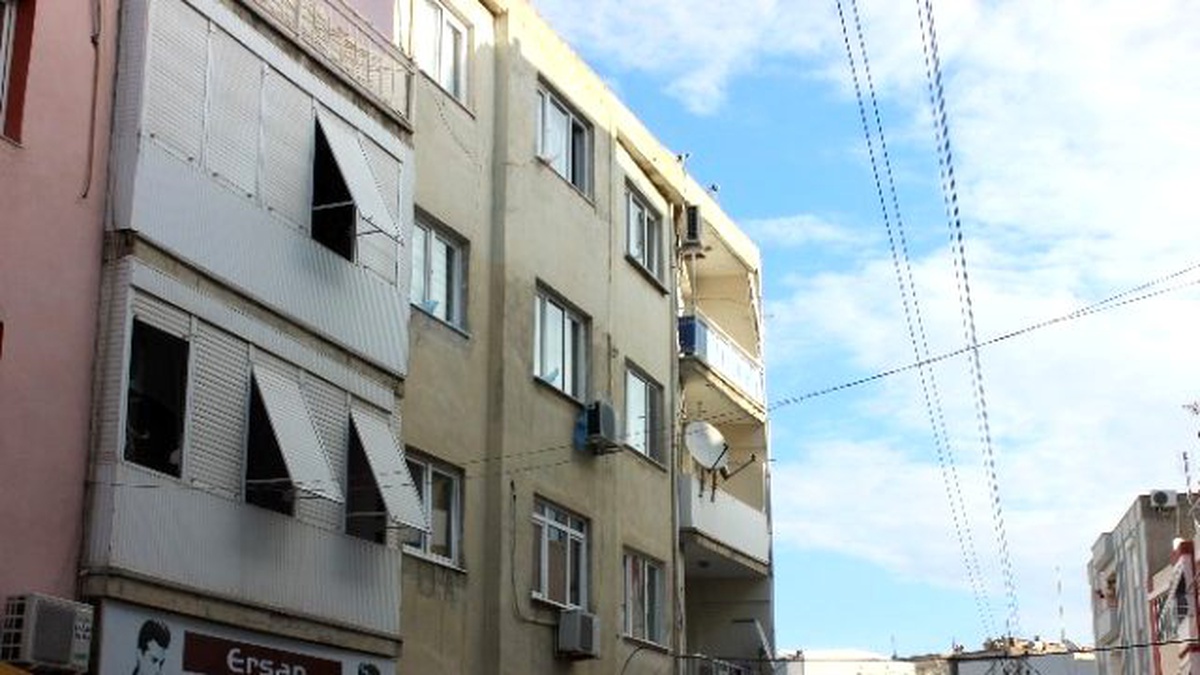 İzmir\'de 4 Kişi Sobadan Zehirlendi