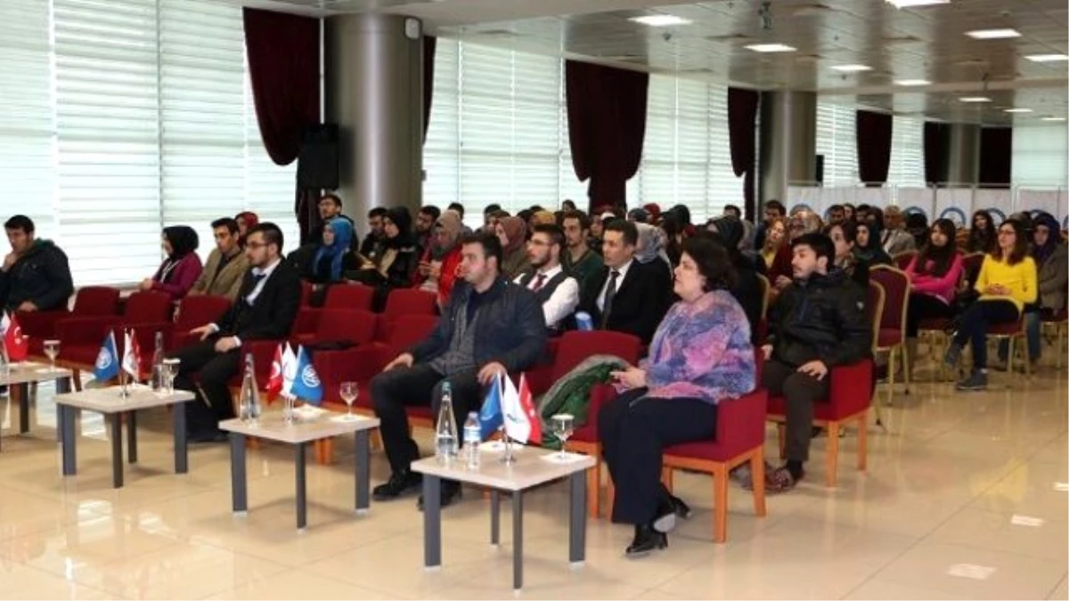 Kto Karatay Üniversitesi\'nden Mehmet Akif Ersoy\'u Anma Programı