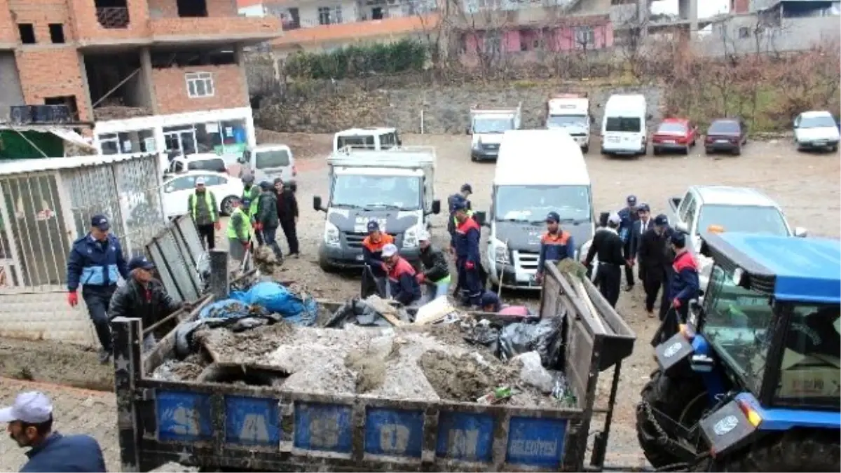 Sason Belediyesi\'nden Sokak Temizliği