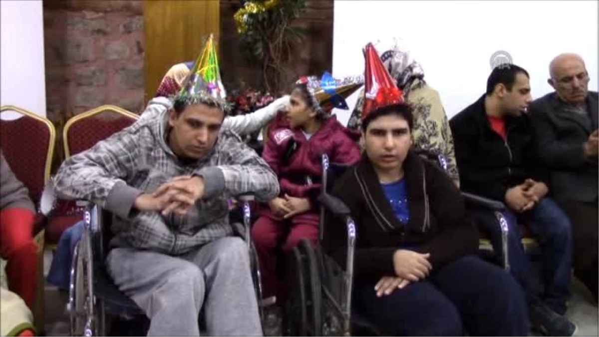 Silivri\'de Engelli Öğrenciler ve Aileleri Yeni Yılı Kutladı