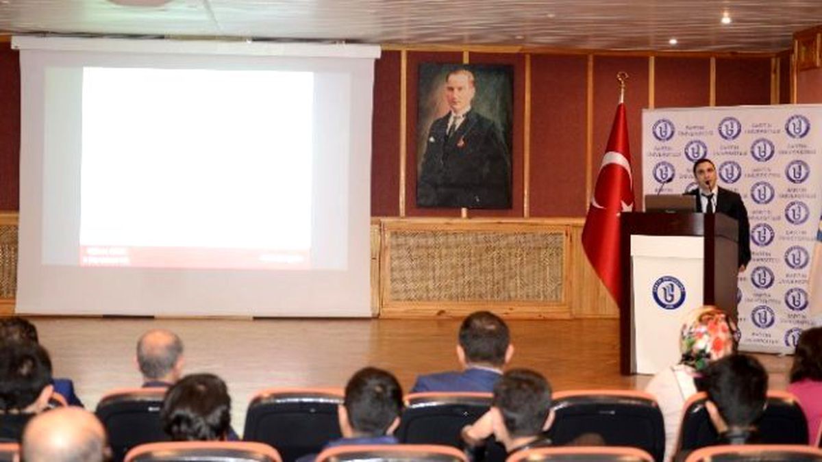 Uluslararası Öğrenciler Bilgilendirildi