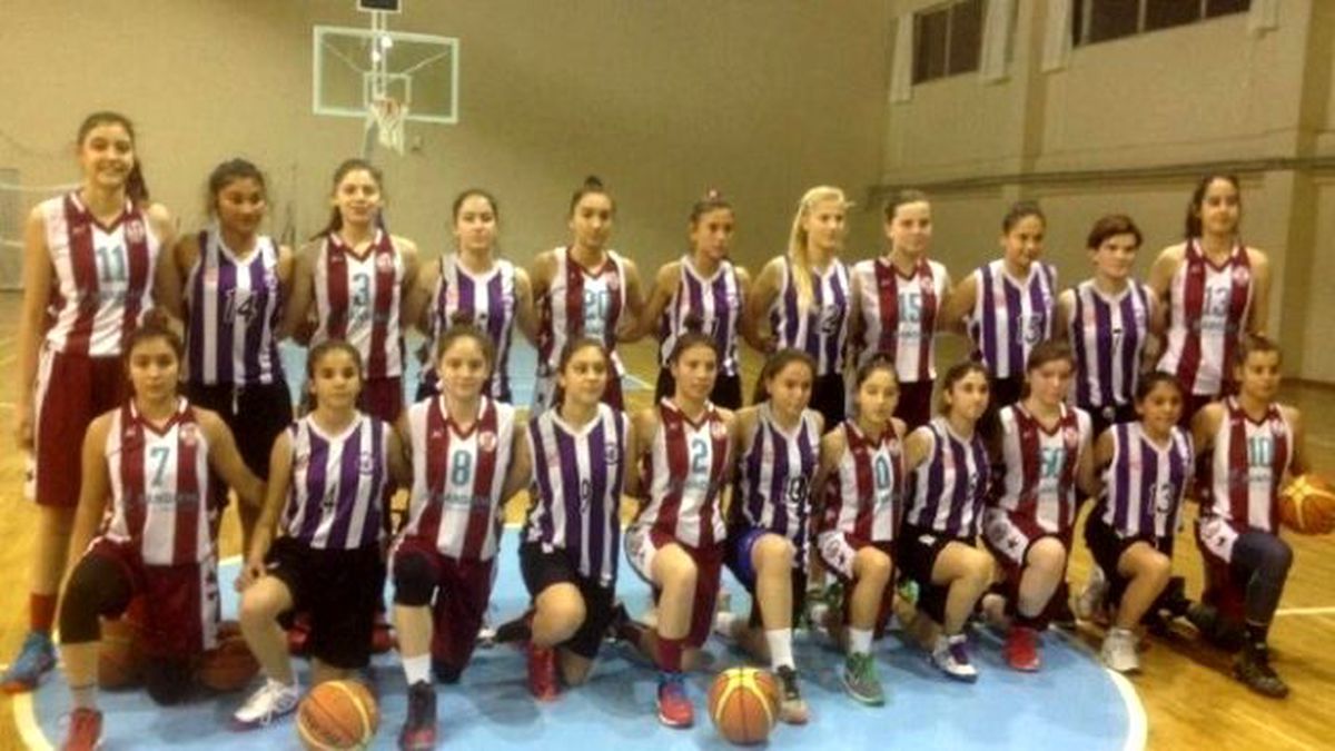Bandırma\'nın Perileri Yıldız Ligi İkinci Maçını Kazandı