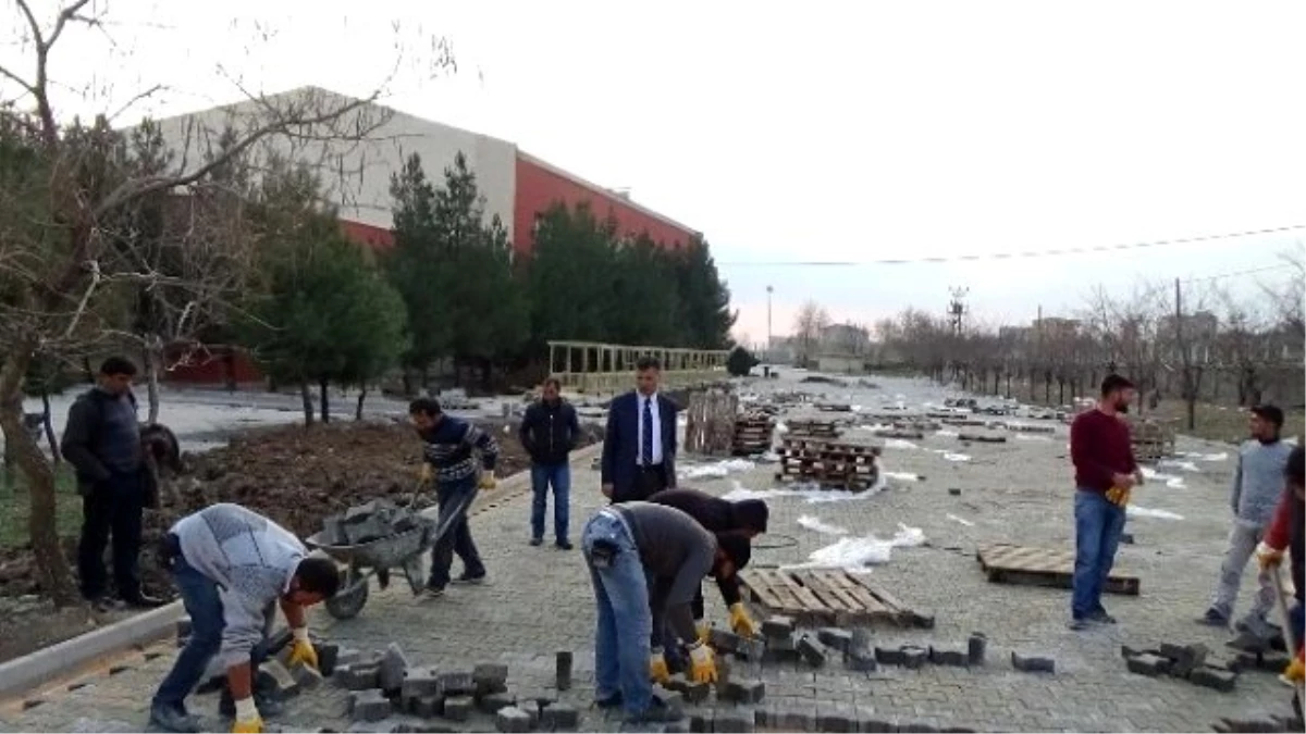 Ergani Modern Bir Spor Salonuna Kavuşuyor
