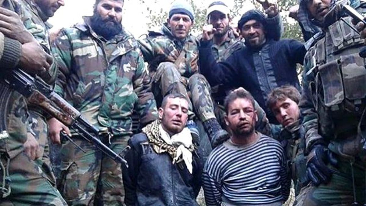 Esad'ın Askerleri Yakaladıkları Türkmen Gençlere İşkence Yaptı