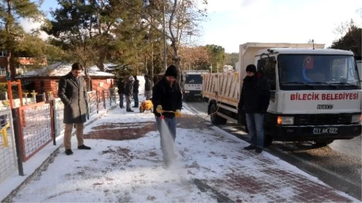 Karlı ve Buzlu Yollar İçin Solüsyon