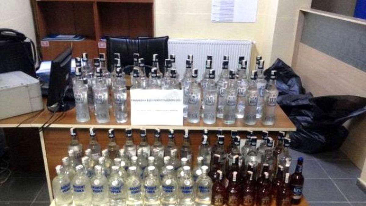 Restoranlara Kaçak İçki Satarken Yakalandı