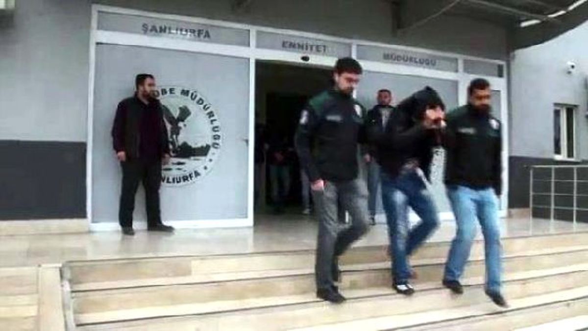 Şanlıurfa\'da Uyuşturucu Şüphelileri Adliyede