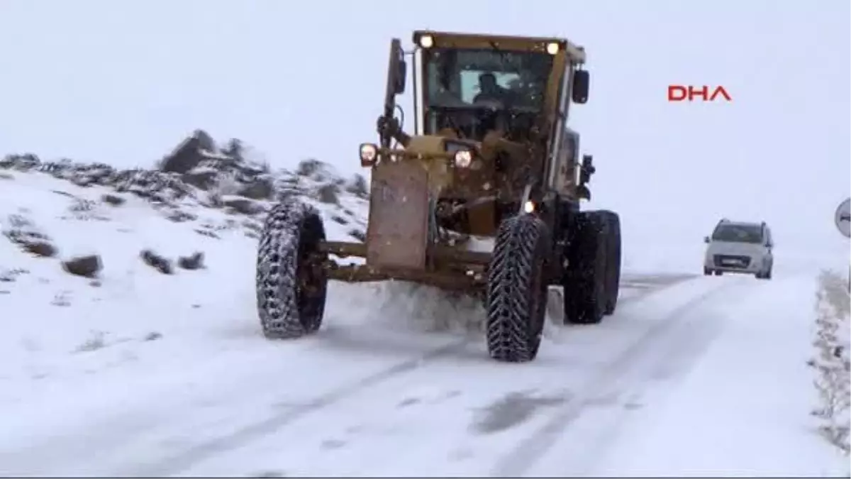 Siverek?te 82 Mahallenin Yolu Ulaşıma Kapandı