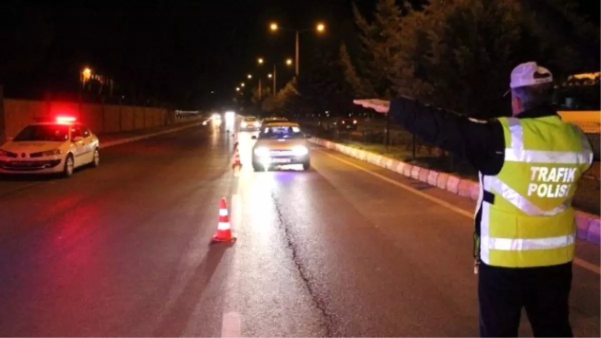 Trafik Ekiplerinden Yılbaşı Seferberliği